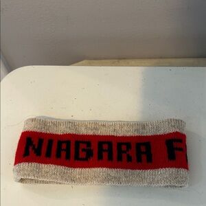 Vintage lambswool? wool? Niagara Falls Canada maple leaf winter head band unisex